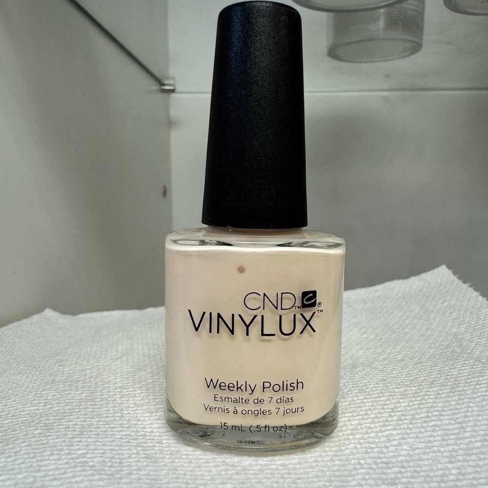 Vinylux Weekly Polish - 195 Naked Naivete - 0.5 oz Nail Polish New Without Box